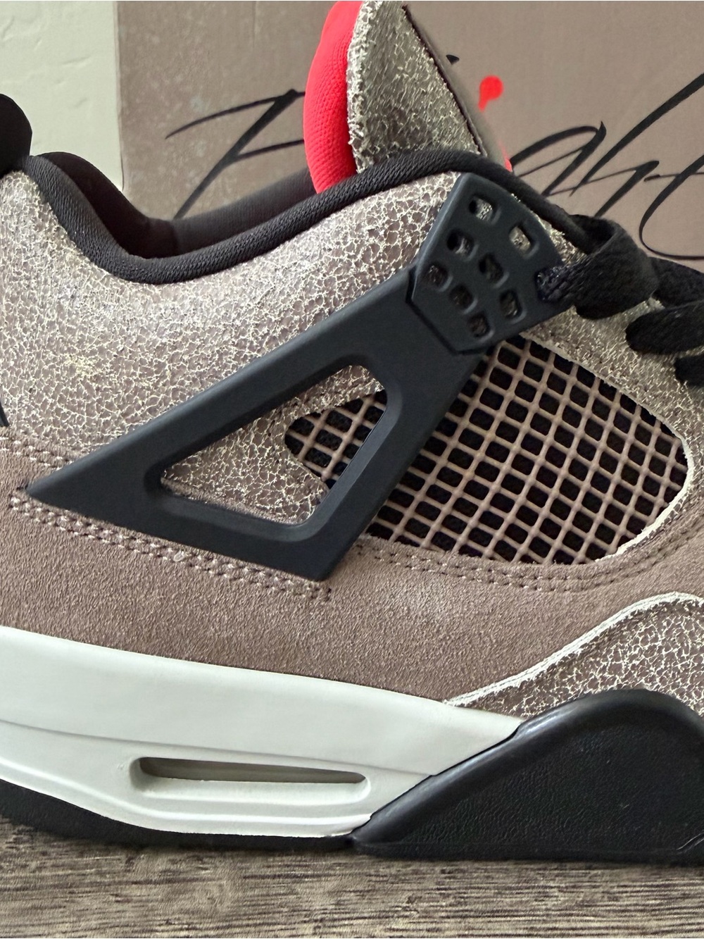 Nike Air Jordan 4 Retro Taupe Haze Mens Size 9 DB0732-200 OG Box Sneaker - Picture 10 of 13